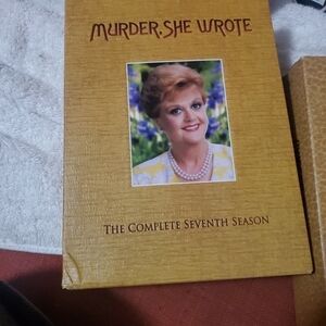 Murder, She Wrote: The Complete Second Season And Seventh Season DVD Set